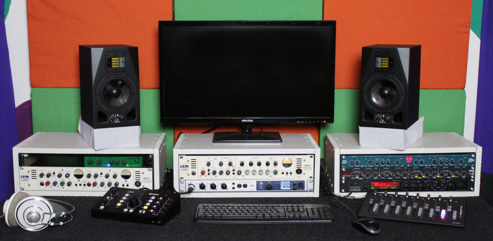 Mixing and Mastering Online My Mix Master